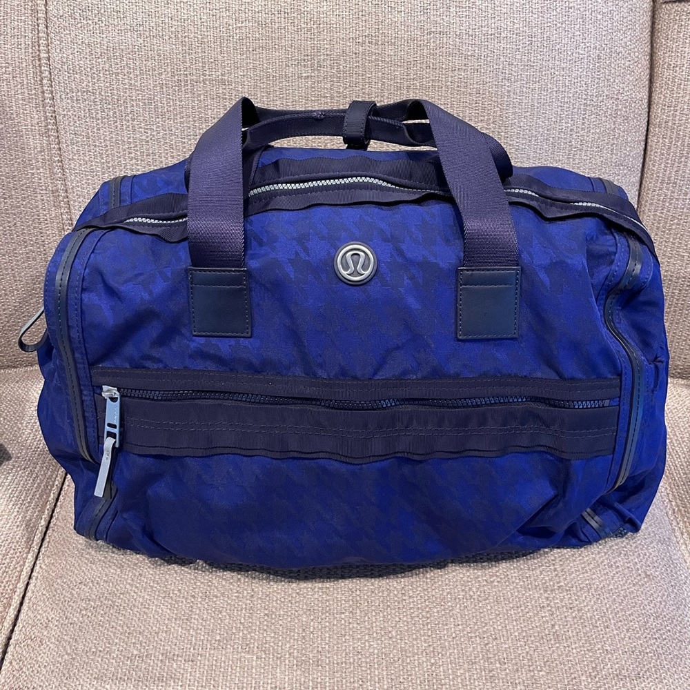 Lululemon Weekend Warriors Bag
